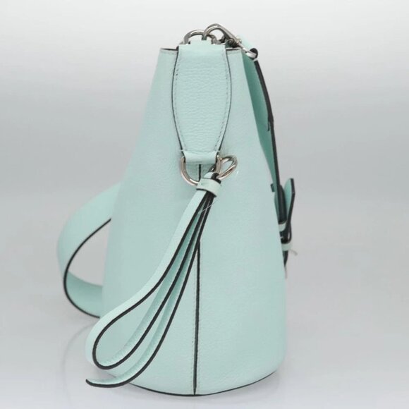 Salvatore Ferragamo Gancini Shoulder Bag Leather Silver Peppermint Auth BD070AV - Picture 5 of 16